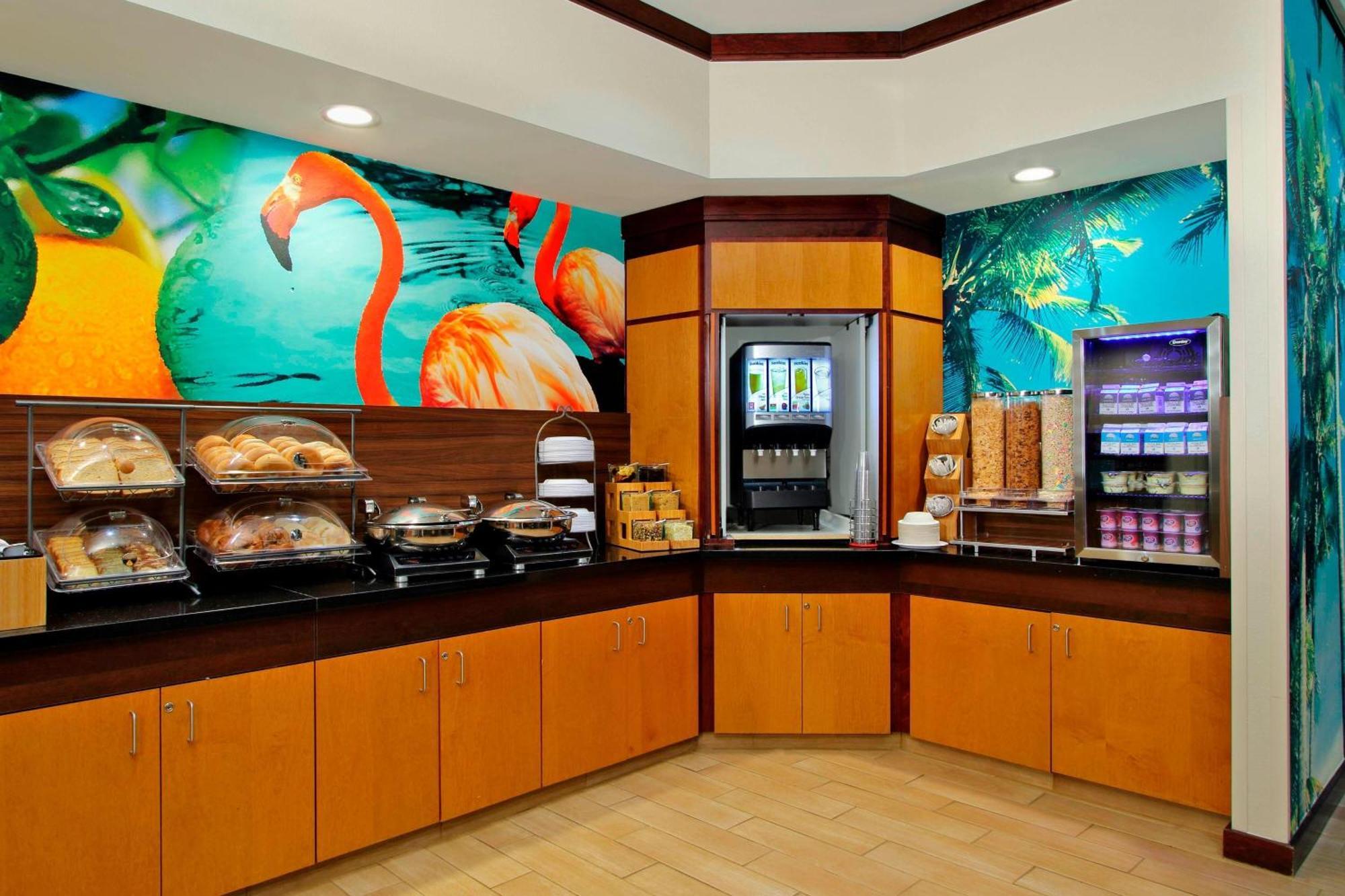 Fairfield Inn & Suites Fort Lauderdale Airport & Cruise Port ดาเนียบีช ภายนอก รูปภาพ