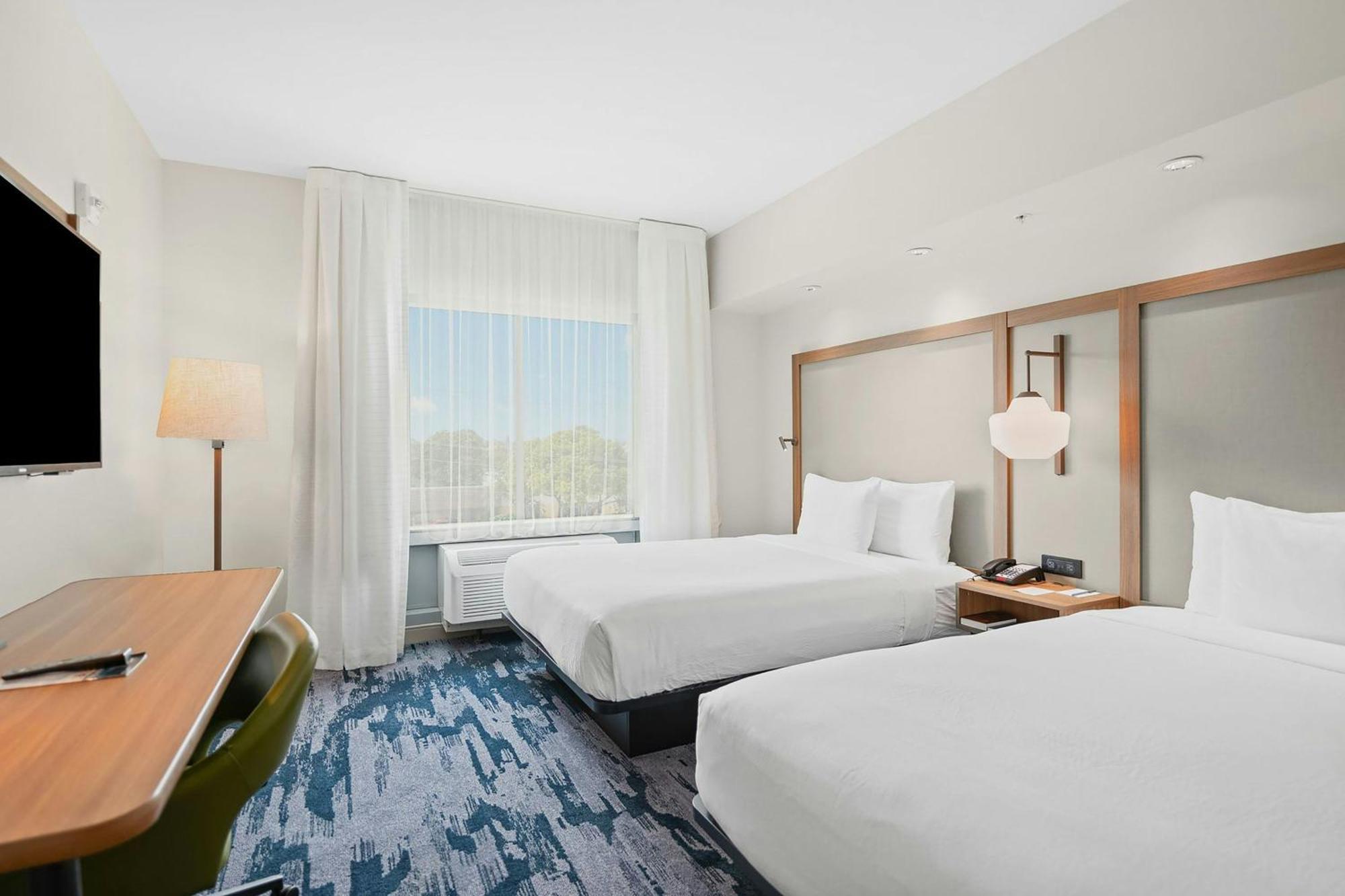 Fairfield Inn & Suites Fort Lauderdale Airport & Cruise Port ดาเนียบีช ภายนอก รูปภาพ