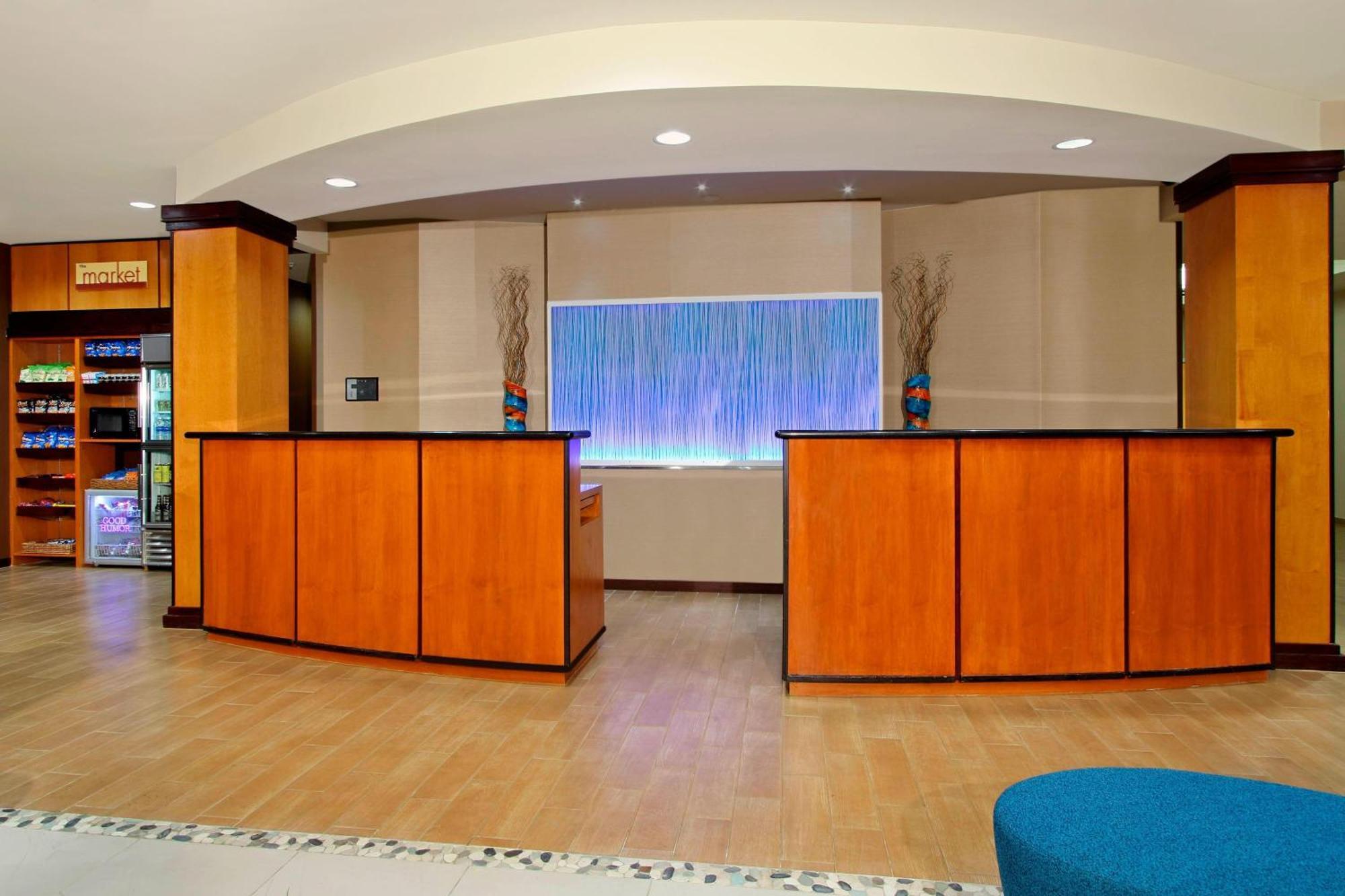 Fairfield Inn & Suites Fort Lauderdale Airport & Cruise Port ดาเนียบีช ภายนอก รูปภาพ