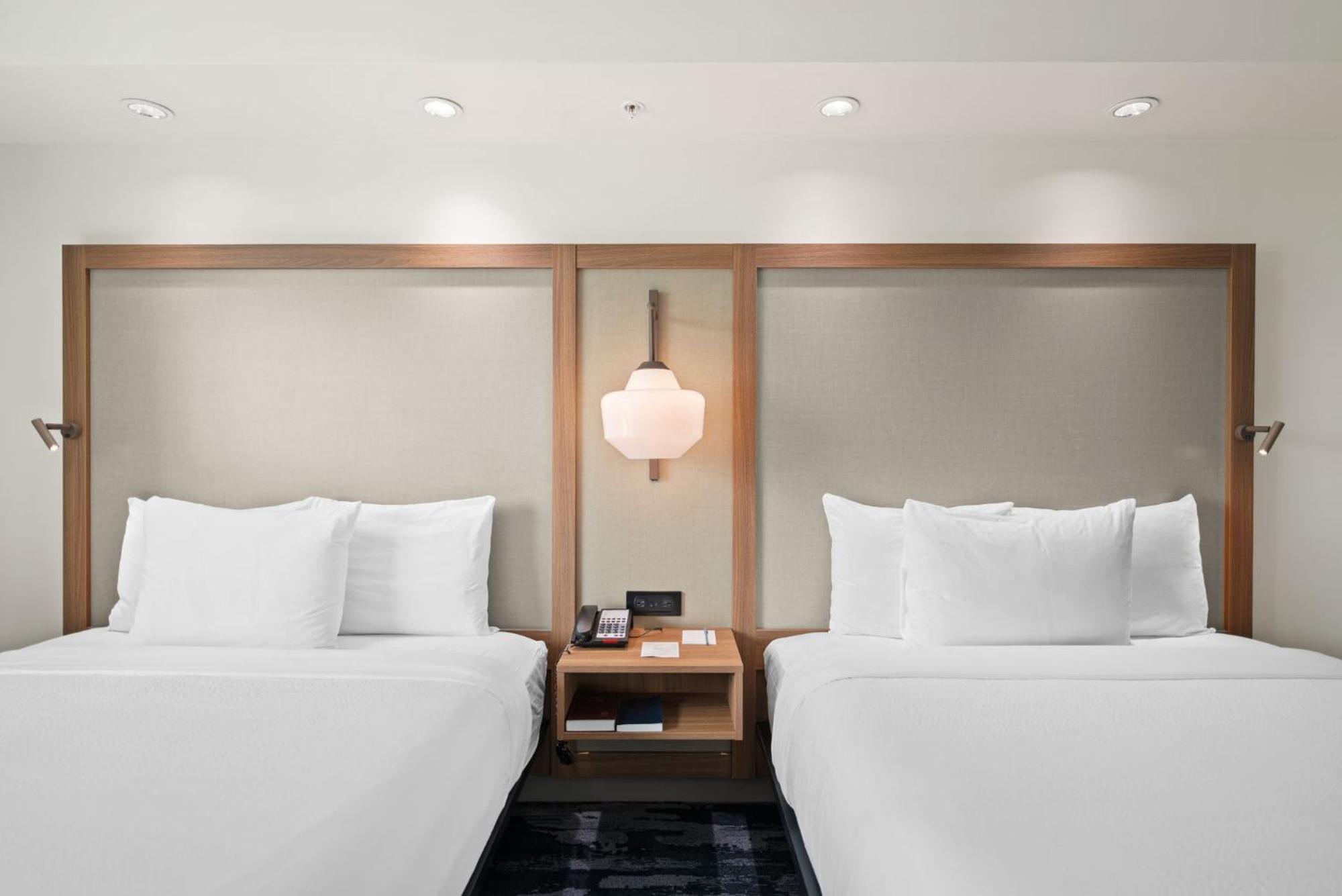 Fairfield Inn & Suites Fort Lauderdale Airport & Cruise Port ดาเนียบีช ภายนอก รูปภาพ