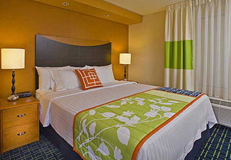 Fairfield Inn & Suites Fort Lauderdale Airport & Cruise Port ดาเนียบีช ห้อง รูปภาพ